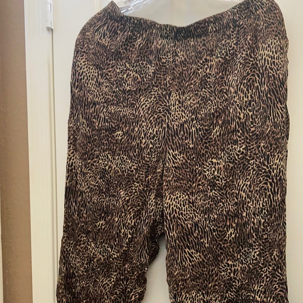 FINAL MARKDOWN Koret animal print slacks large petite